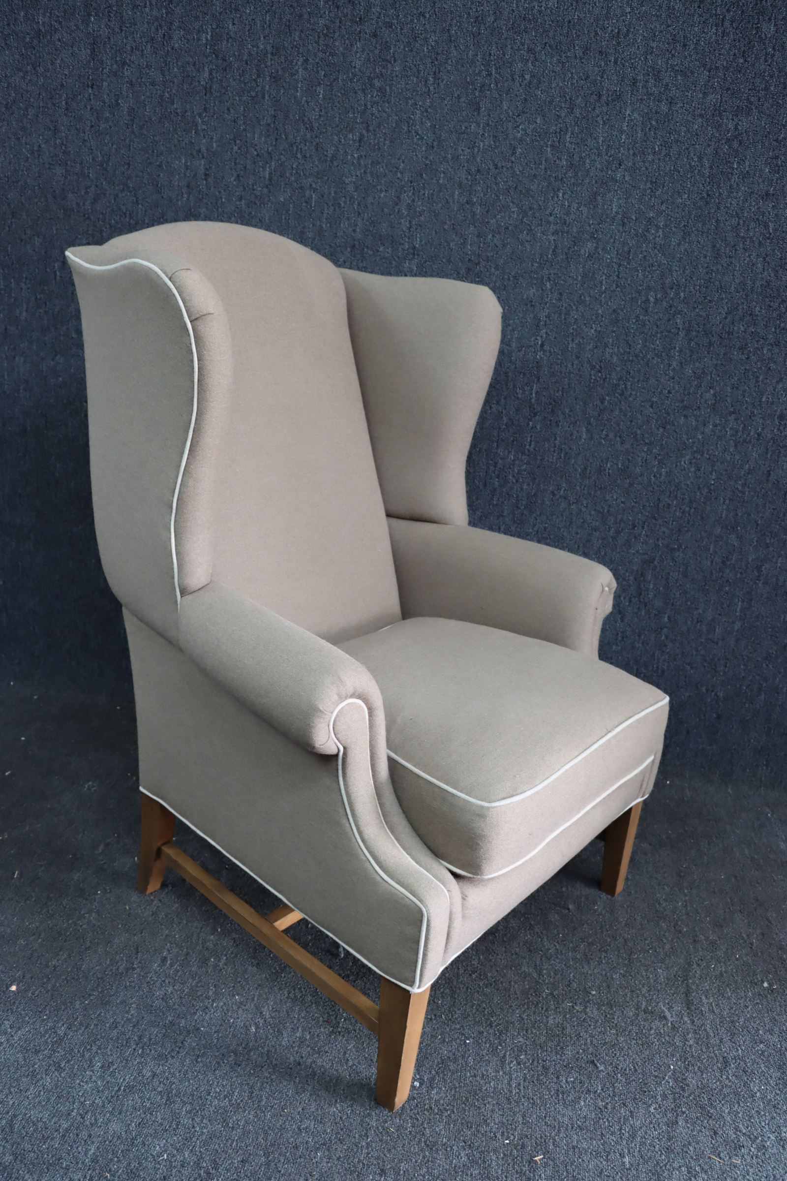 Ethan allen discount chair and ottoman